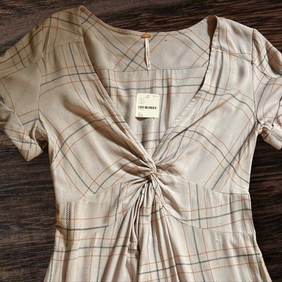 NWT Free People Bon Bon Midi Dress Sz XS Beige Plaid High Low Deep V Neck $128 - Picture 7 of 12